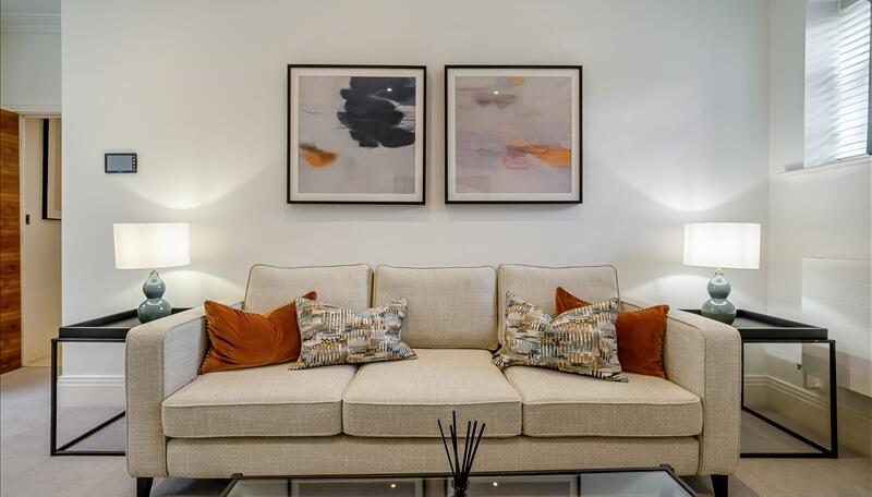 2 bed property in Palace Wharf, Rainville Road, London